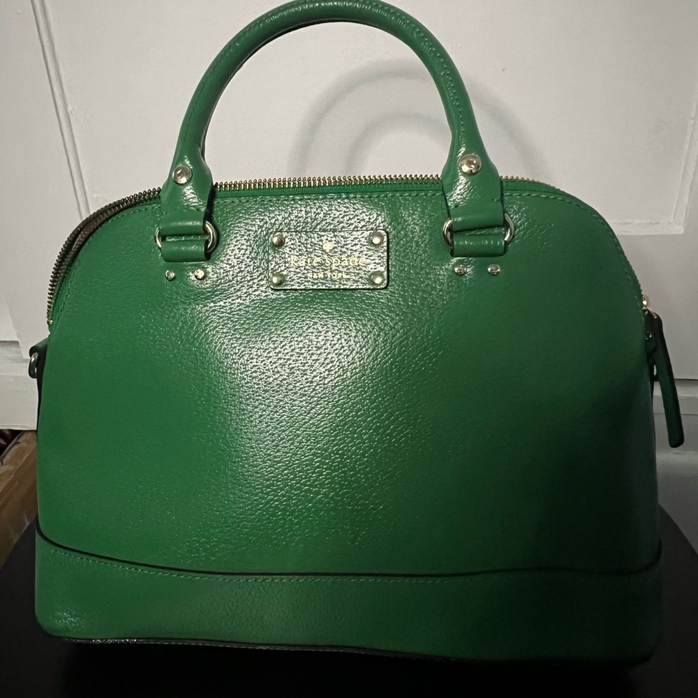 Kate Spade bag super fun no longer using her…